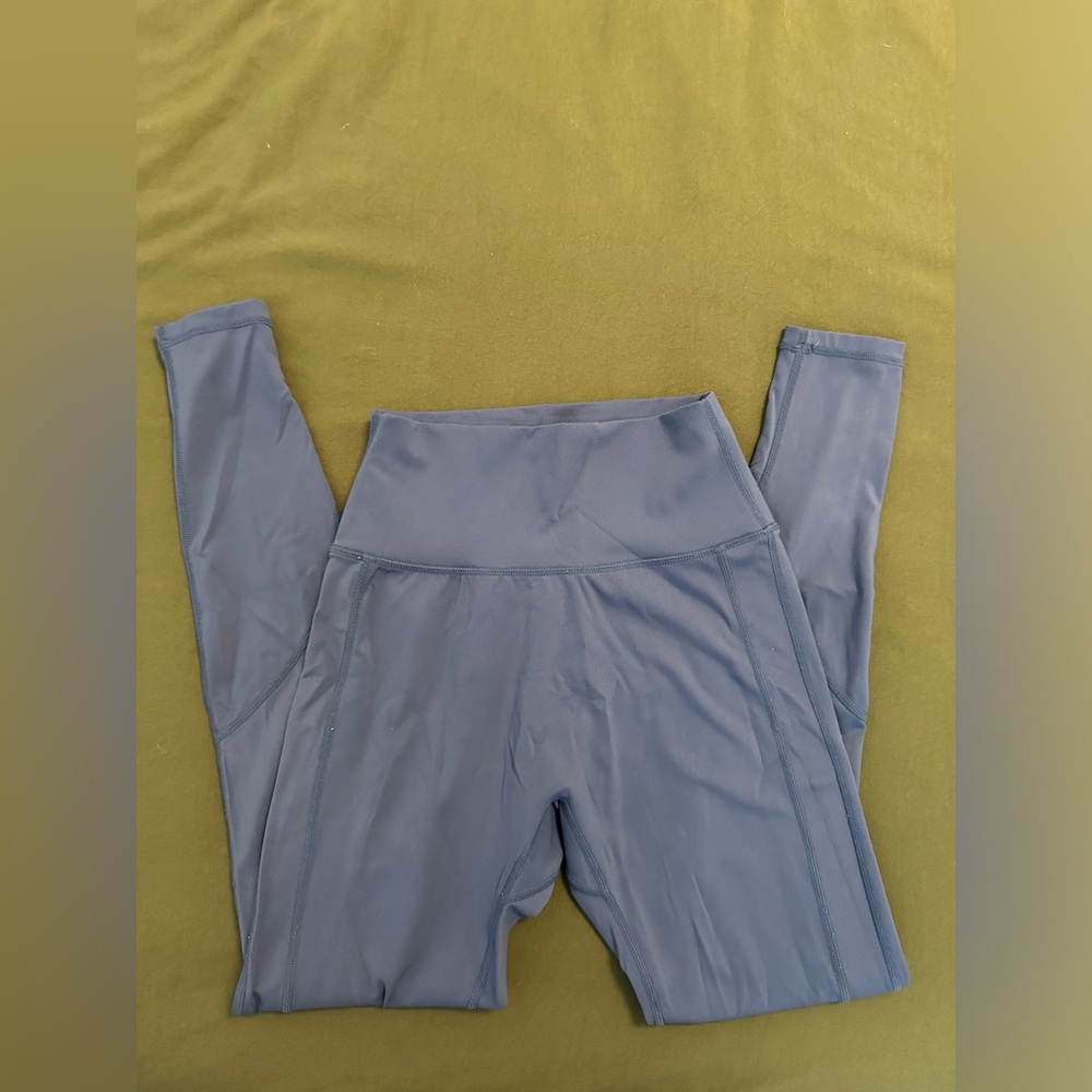 Buffbunny blue athletic leggings 7/8 length